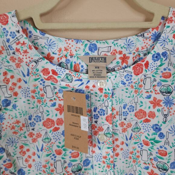 Duluth Wrinklefighter Tunic in Gardener Floral Size XS - Picture 7 of 8